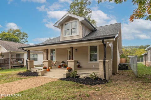 Tiny photo for 227 E Morelia Ave, Knoxville, TN 37917 (MLS # 1359902)