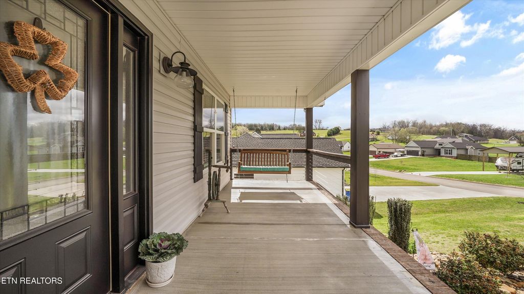 Photo of 5821 Chester Lane, Maryville, TN 37801 (MLS # 1332770)