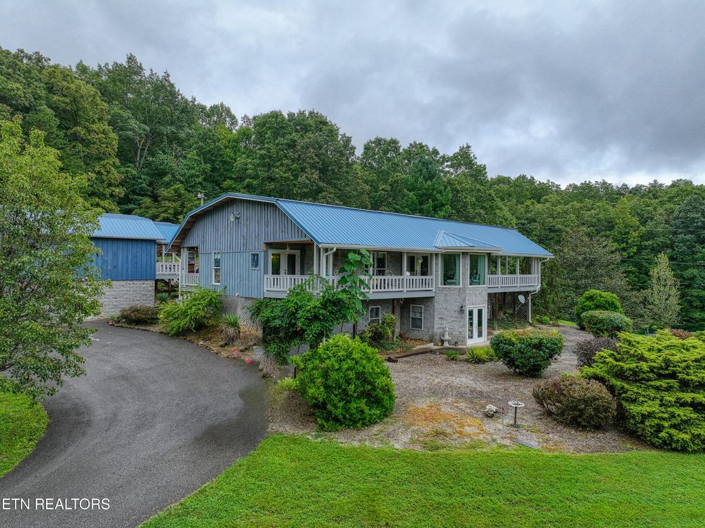 Photo of 9161 Buffalo Rd, Oneida, TN 37841 (MLS # 1332910)