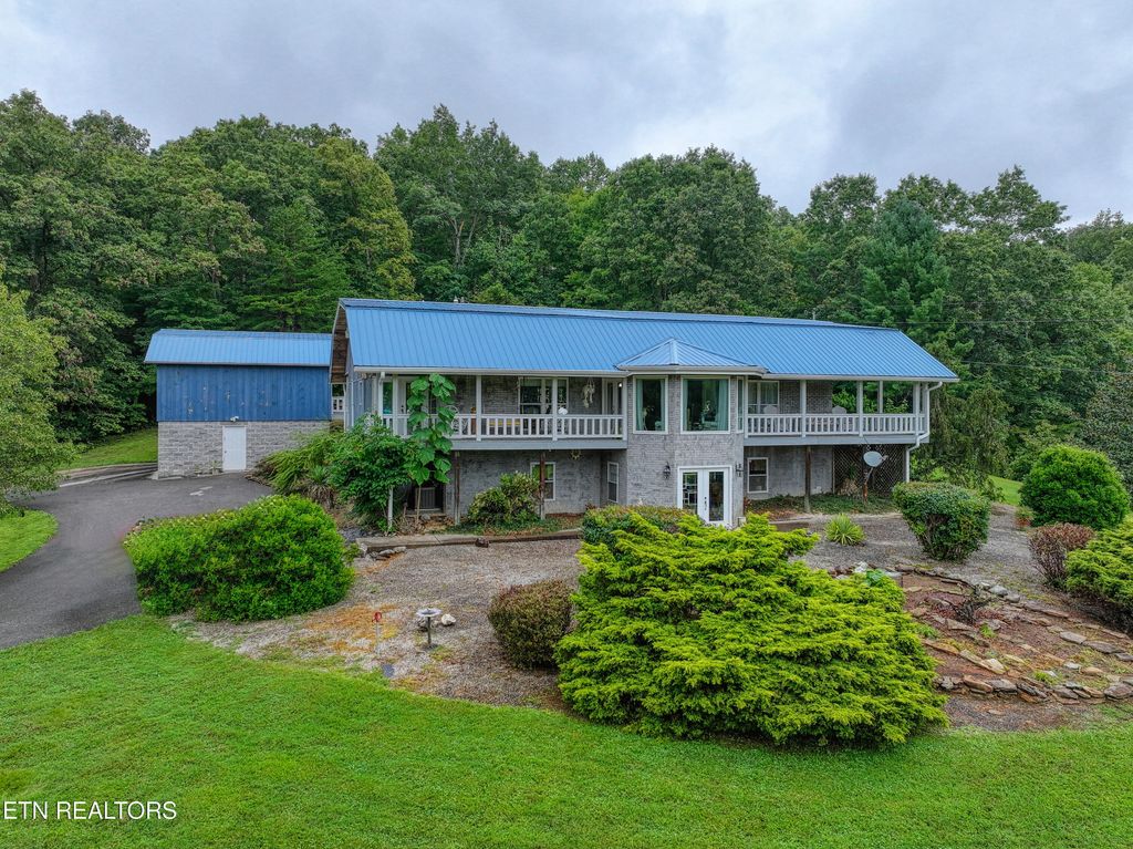 Photo of 9161 Buffalo Rd, Oneida, TN 37841 (MLS # 1332910)