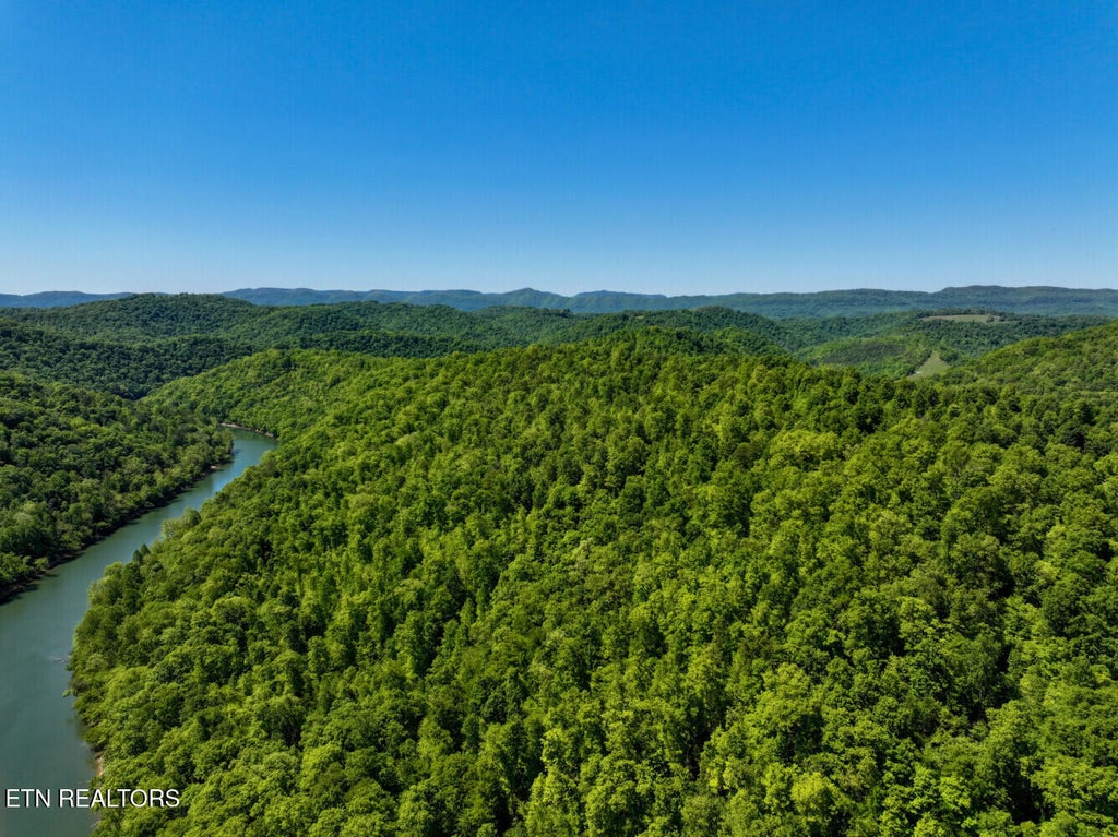 Photo of 121 Towncreek Rd, Speedwell, TN 37870 (MLS # 1350743)