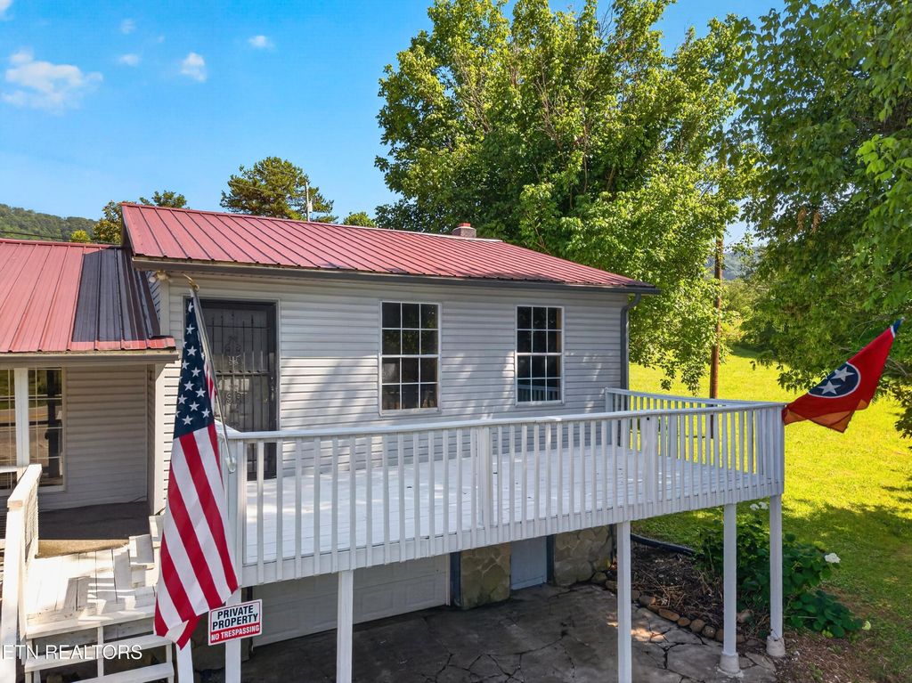 Photo of 1834 Mountain Valley Highway 131, Thorn Hill, TN 37881 (MLS # 1346877)