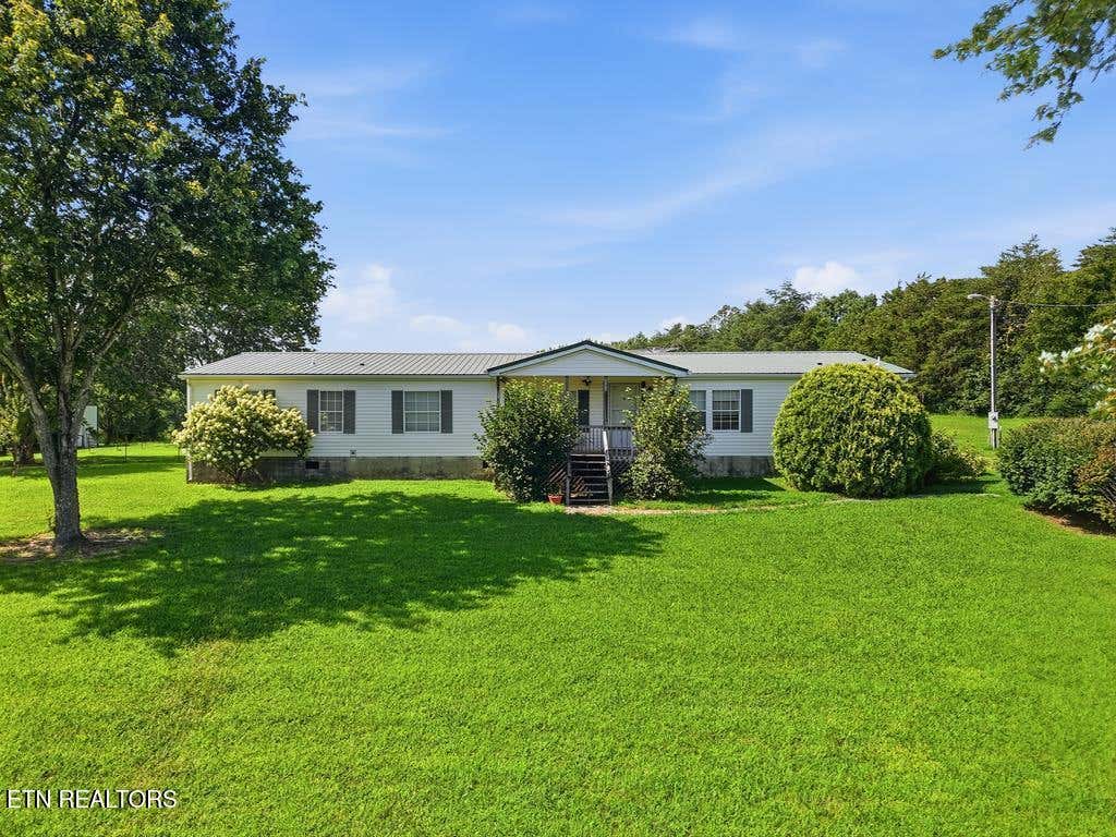 Photo of 939 W Thomas Allen Rd, Cookeville, TN 38501 (MLS # 1349780)