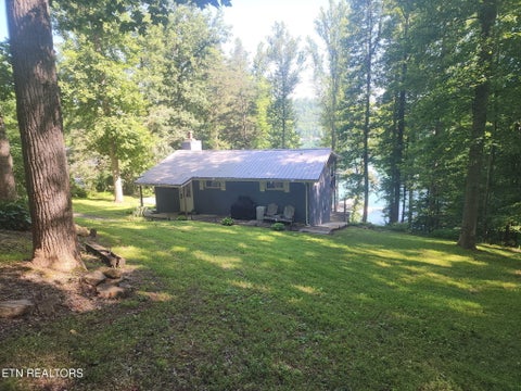 Photo of 353 Beech Grove Loop, Sharps Chapel, TN 37866 (MLS # 1347168)