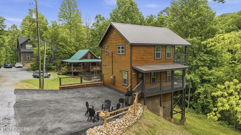Tiny photo for 1642 Lake Drive, Gatlinburg, TN 37738 (MLS # 1342681)