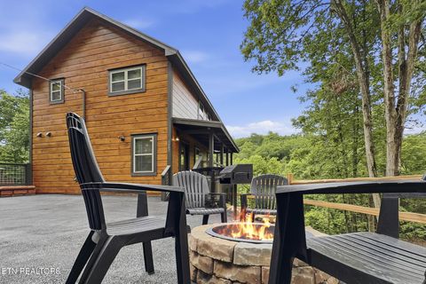 Tiny photo for 1642 Lake Drive, Gatlinburg, TN 37738 (MLS # 1342681)