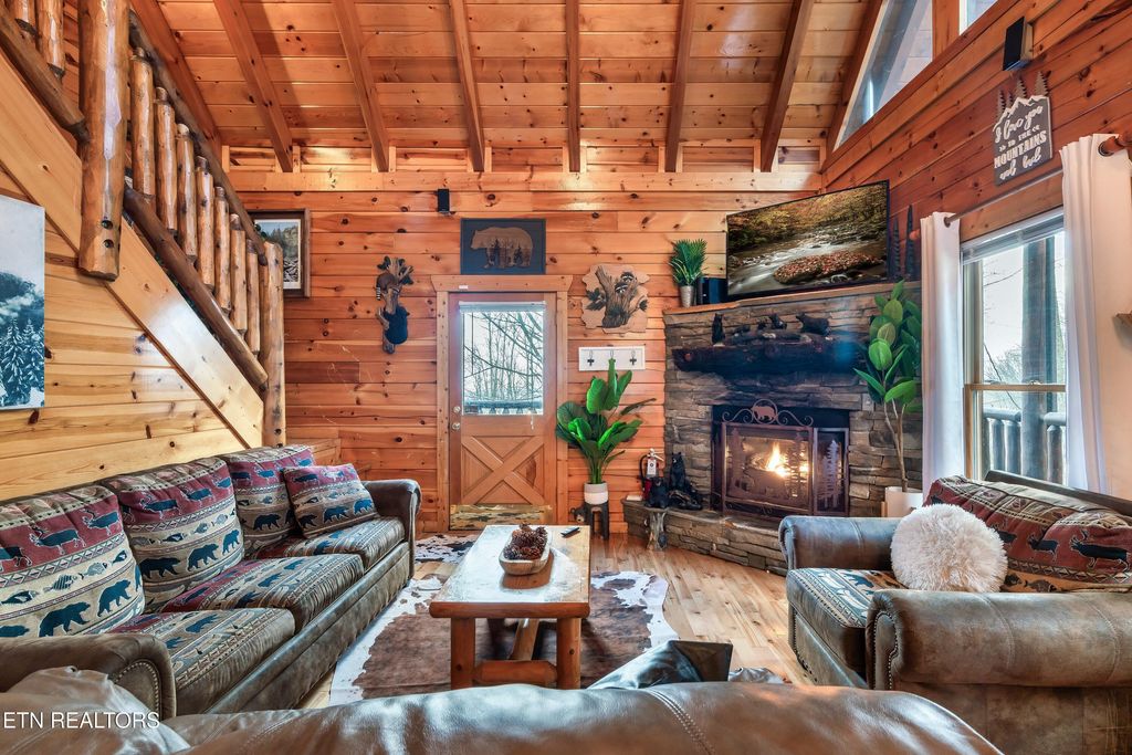 Photo of 1910 Orchard Drive, Sevierville, TN 37876 (MLS # 1341049)