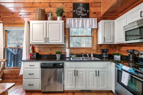 Tiny photo for 1910 Orchard Drive, Sevierville, TN 37876 (MLS # 1341049)