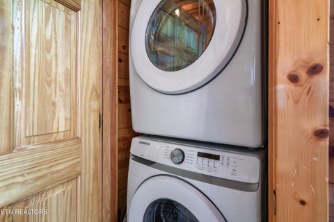 Tiny photo for 1910 Orchard Drive, Sevierville, TN 37876 (MLS # 1341049)