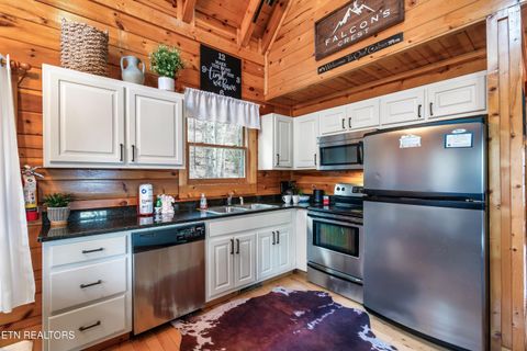 Tiny photo for 1910 Orchard Drive, Sevierville, TN 37876 (MLS # 1341049)
