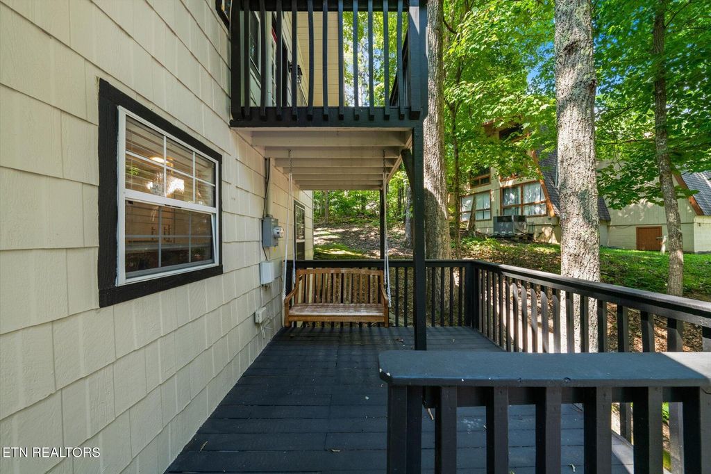 Photo of 1375 S Baden Drive, Gatlinburg, TN 37738 (MLS # 1318641)