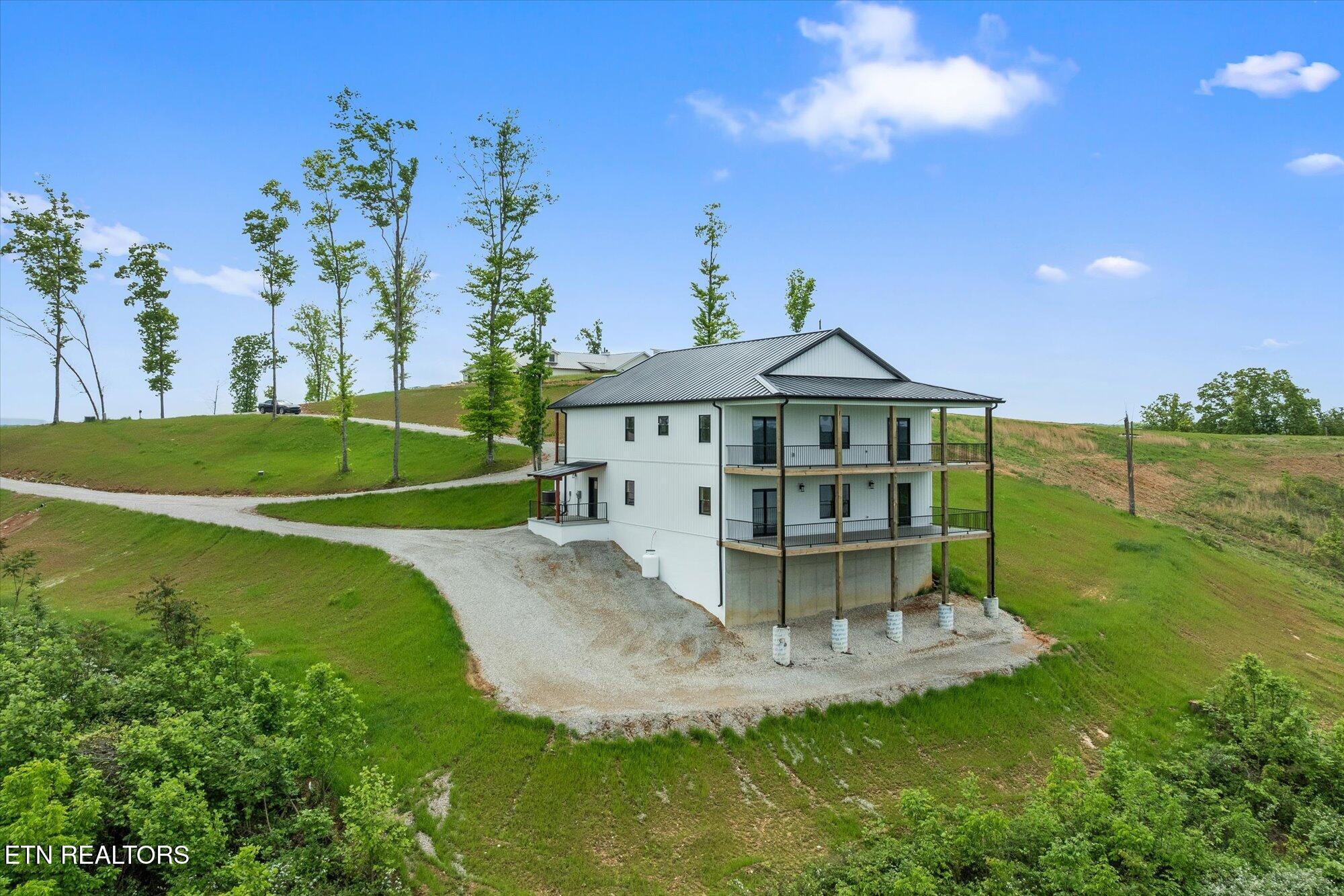 448 Taylor Rd