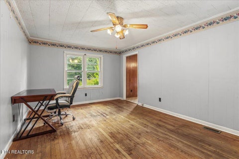 Tiny photo for 139 County Road 532, Etowah, TN 37331 (MLS # 1358420)