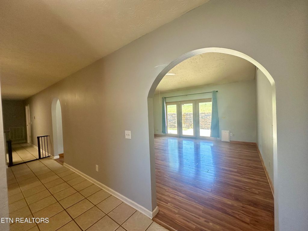 Photo of 1221 Topside Rd, Louisville, TN 37777 (MLS # 1345452)