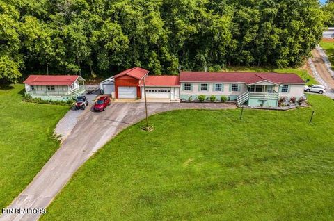 Photo of 875 Mallard Way, Parrottsville, TN 37843 (MLS # 1342551)