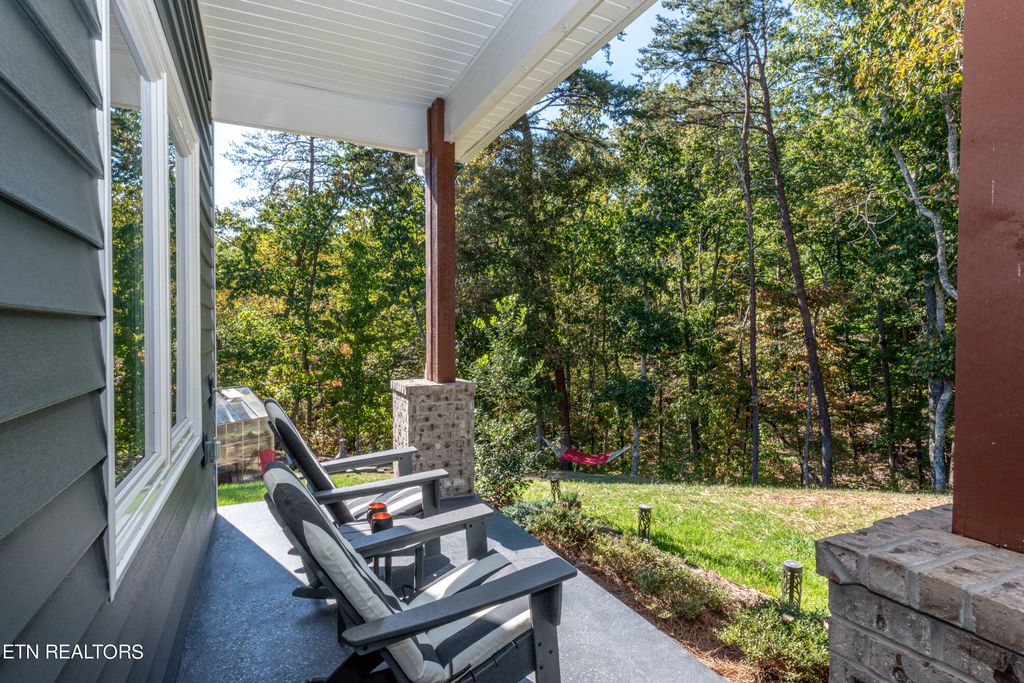 Photo of 9133 Lynnwood Lane, Rockford, TN 37853 (MLS # 1242868)