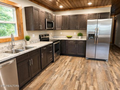 Tiny photo for 2912 Kettle Creek Way, Sevierville, TN 37876 (MLS # 1341075)
