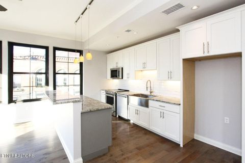 Tiny photo for 115 Willow Ave #200, Knoxville, TN 37915 (MLS # 1327578)