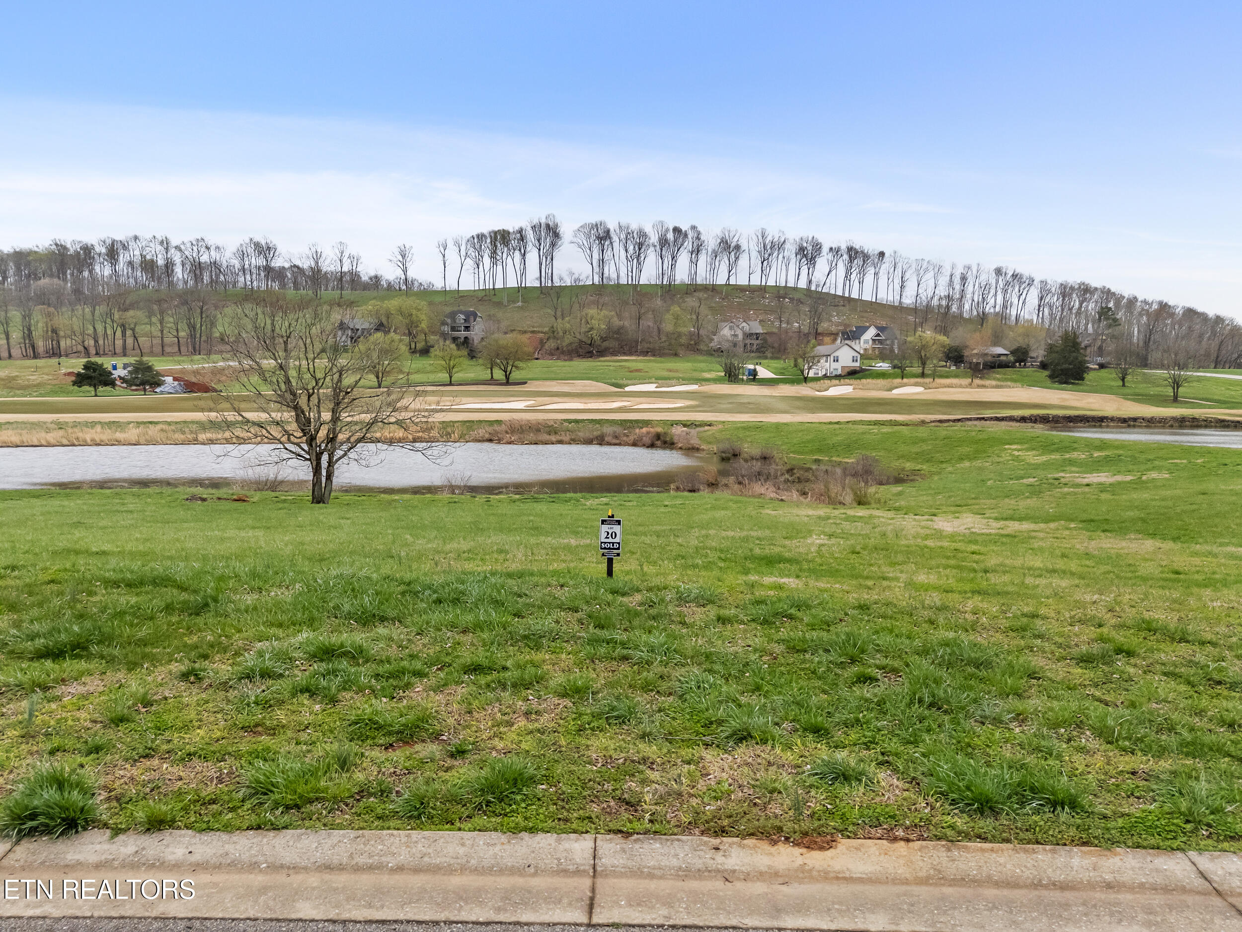 001-714 old barn ln