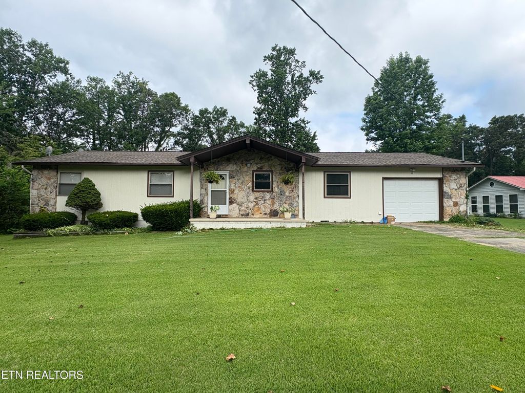 Photo of 123 Stiles Lane, Kingston, TN 37763 (MLS # 1308136)