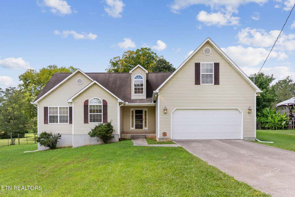 Photo of 211 Bagwell Rd, Knoxville, TN 37924 (MLS # 1350903)