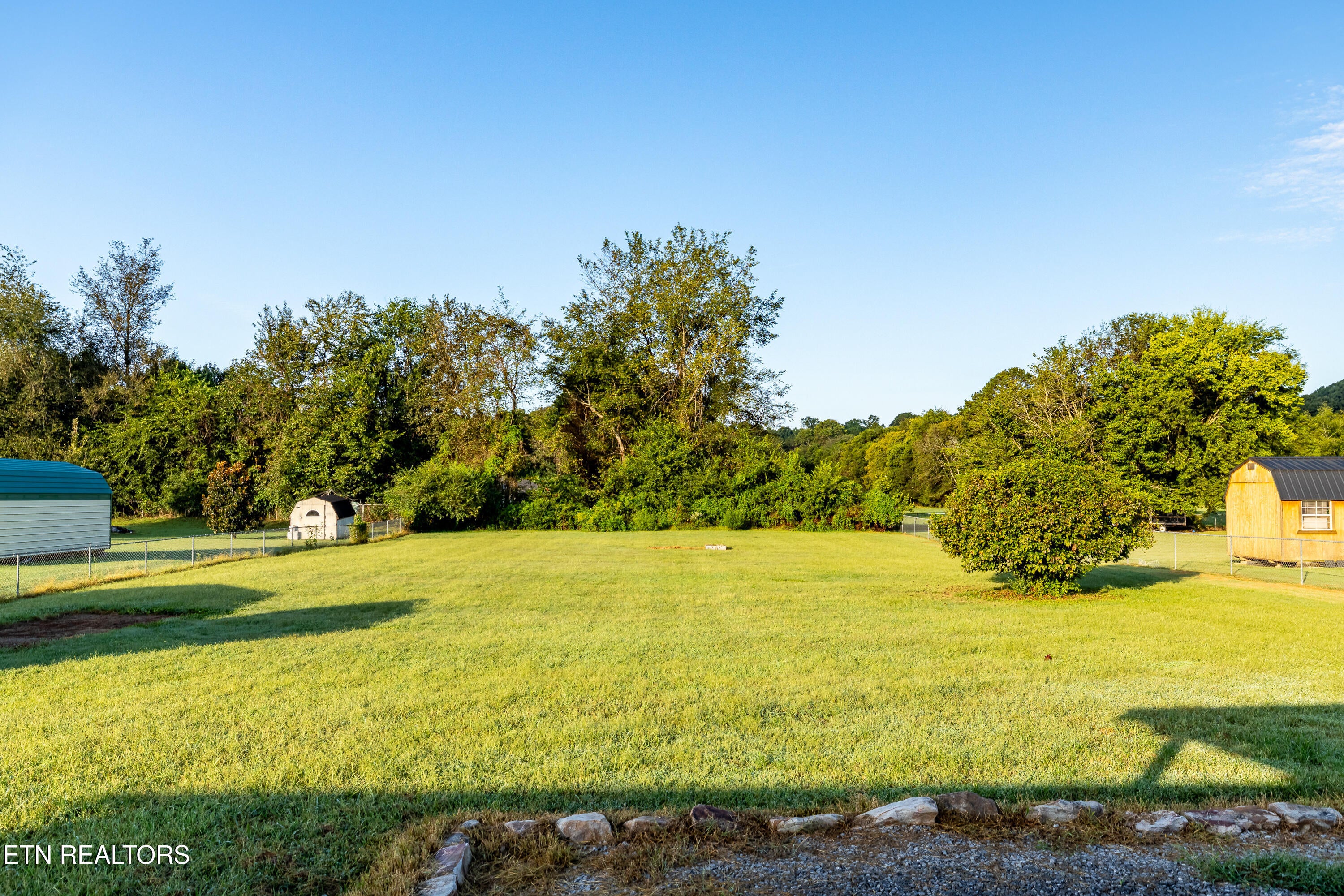 1229 Mountain View Circle