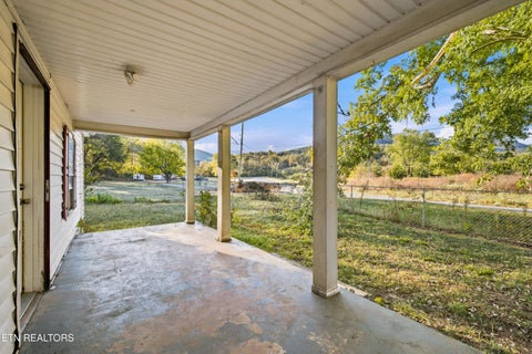 Tiny photo for 2468 Hartford Rd, Cosby, TN 37722 (MLS # 1360103)