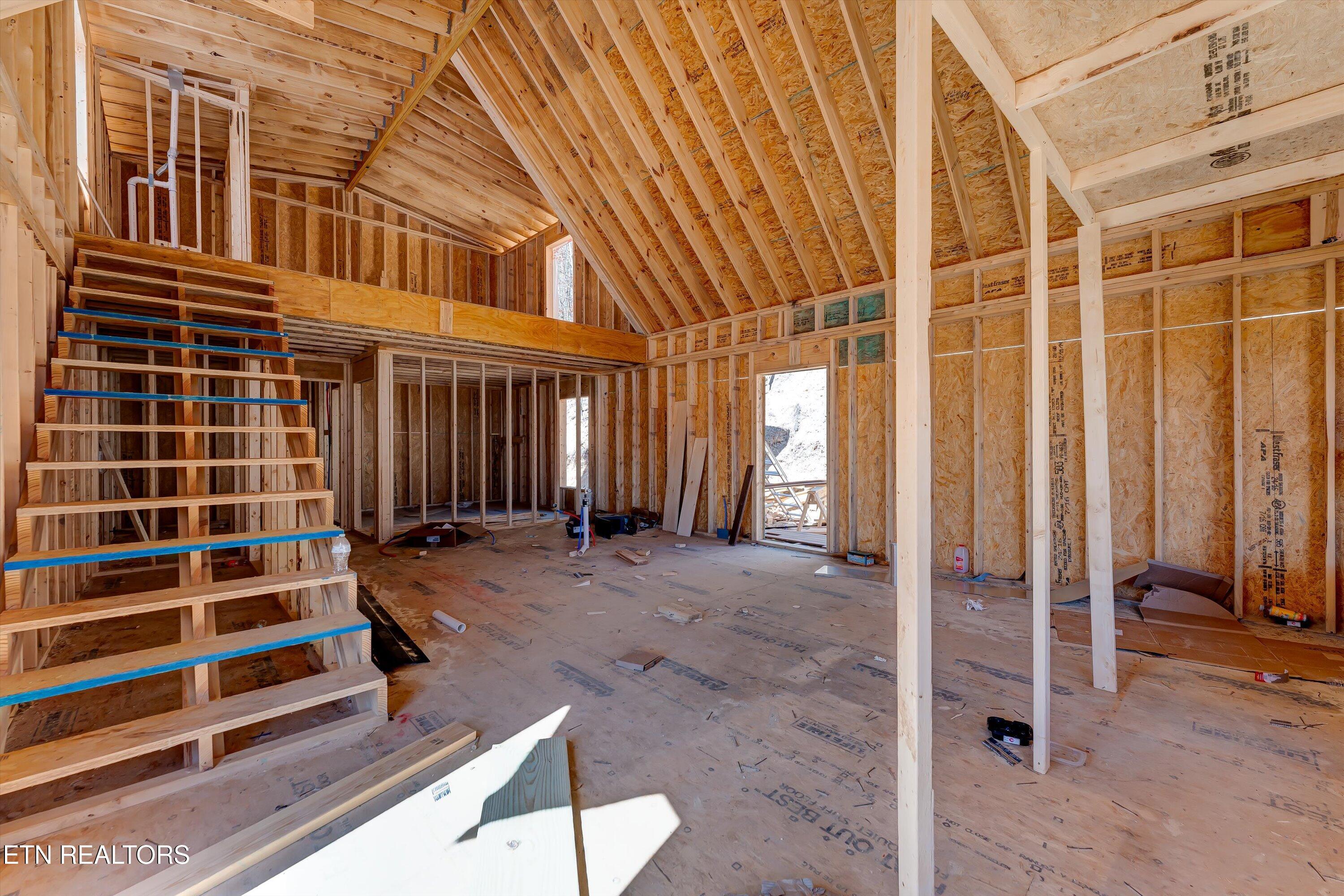 2125 Rising Fawn Way