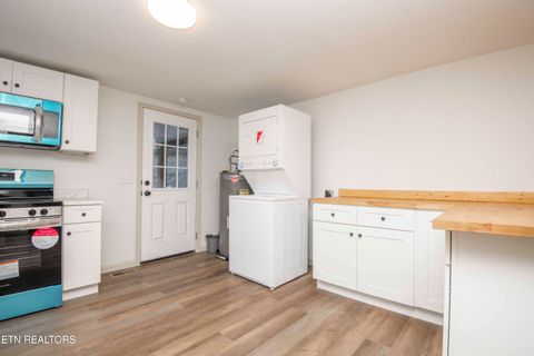 Tiny photo for 299 Big Mountain Hollow Rd, Oliver Springs, TN 37840 (MLS # 1324408)