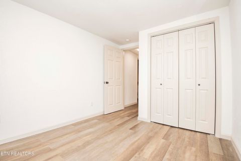 Tiny photo for 299 Big Mountain Hollow Rd, Oliver Springs, TN 37840 (MLS # 1324408)