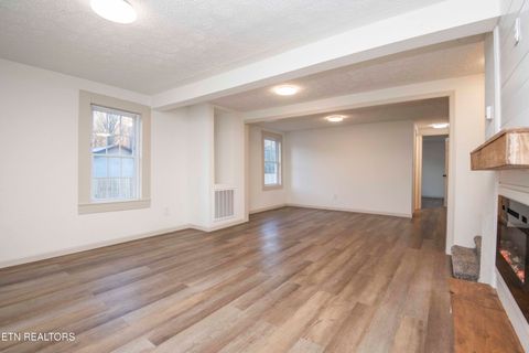 Tiny photo for 299 Big Mountain Hollow Rd, Oliver Springs, TN 37840 (MLS # 1324408)