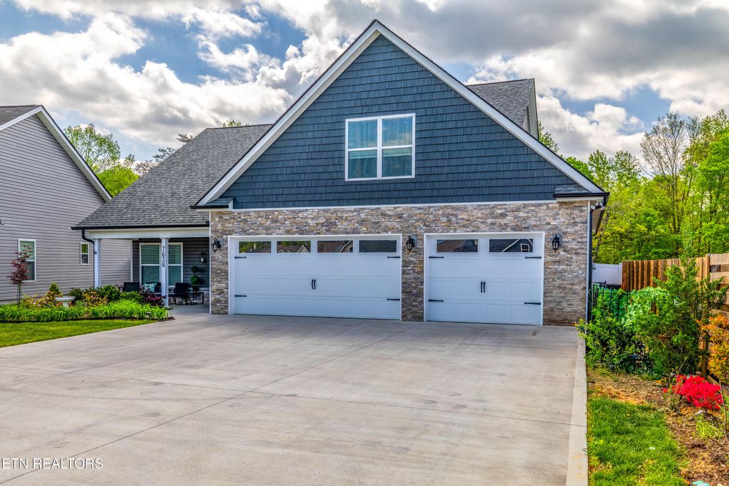 Photo of 7638 Bailey Landing Lane, Knoxville, TN 37931 (MLS # 1336769)