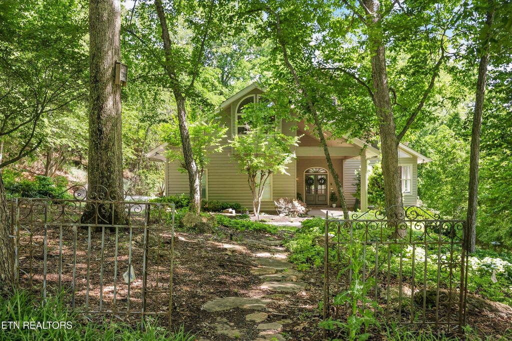 Photo of 8940 Kelsey Lane, Knoxville, TN 37922 (MLS # 1338676)