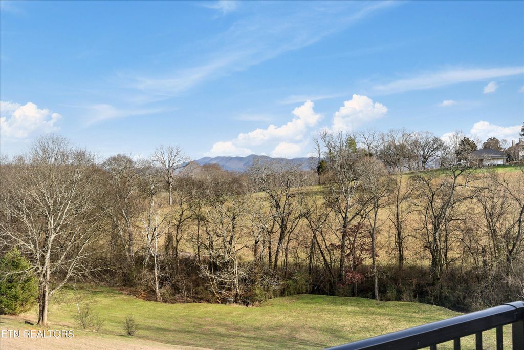 Photo of 3519 Brandon Lee Drive, Maryville, TN 37804 (MLS # 1327532)