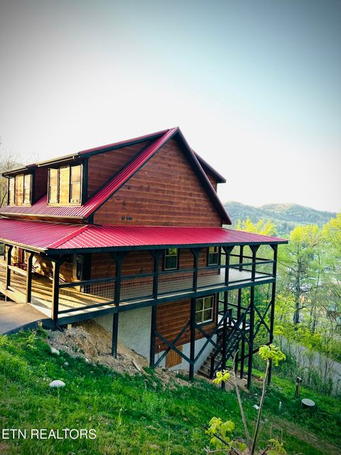 Tiny photo for 3305 Red Wolfe Rd, Sevierville, TN 37862 (MLS # 1329474)
