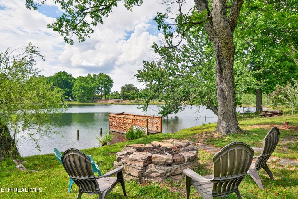 Photo of 50 Lake St, Crossville, TN 38572 (MLS # 1341908)