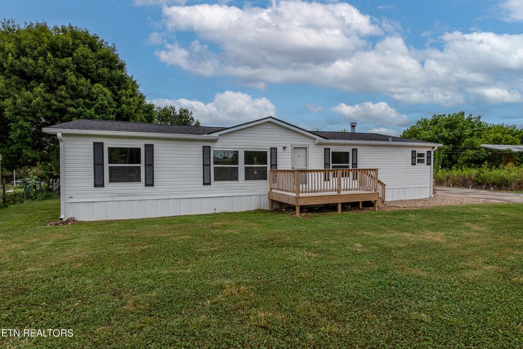 Photo of 316 Winchester Drive, Walland, TN 37886 (MLS # 1269587)