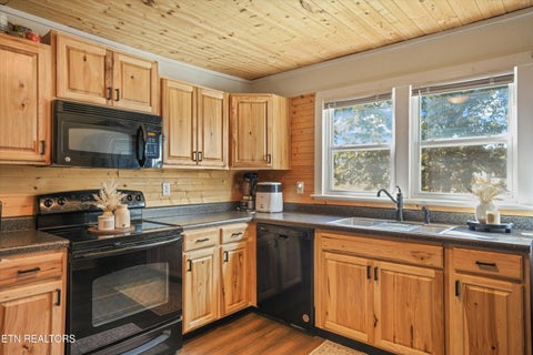 Tiny photo for 626 N White Pine Rd, Talbott, TN 37877 (MLS # 1359469)