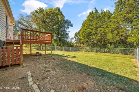 Tiny photo for 626 N White Pine Rd, Talbott, TN 37877 (MLS # 1359469)