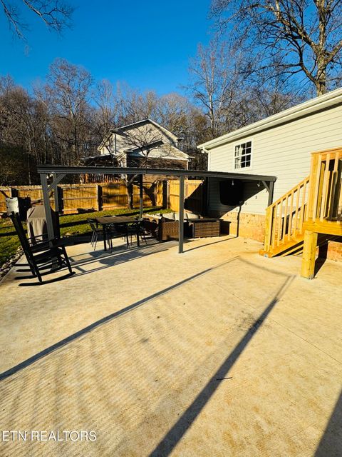 Tiny photo for 226 Van Stowe Rd, Harriman, TN 37748 (MLS # 1324268)