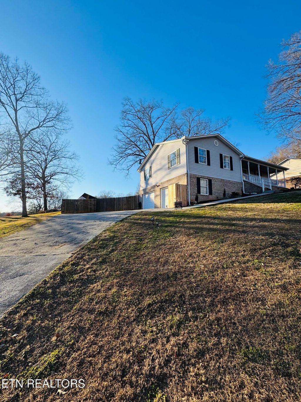 Photo of 226 Van Stowe Rd, Harriman, TN 37748 (MLS # 1324268)