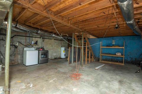 Tiny photo for 339 Cofer Circle, Harriman, TN 37748 (MLS # 1328314)