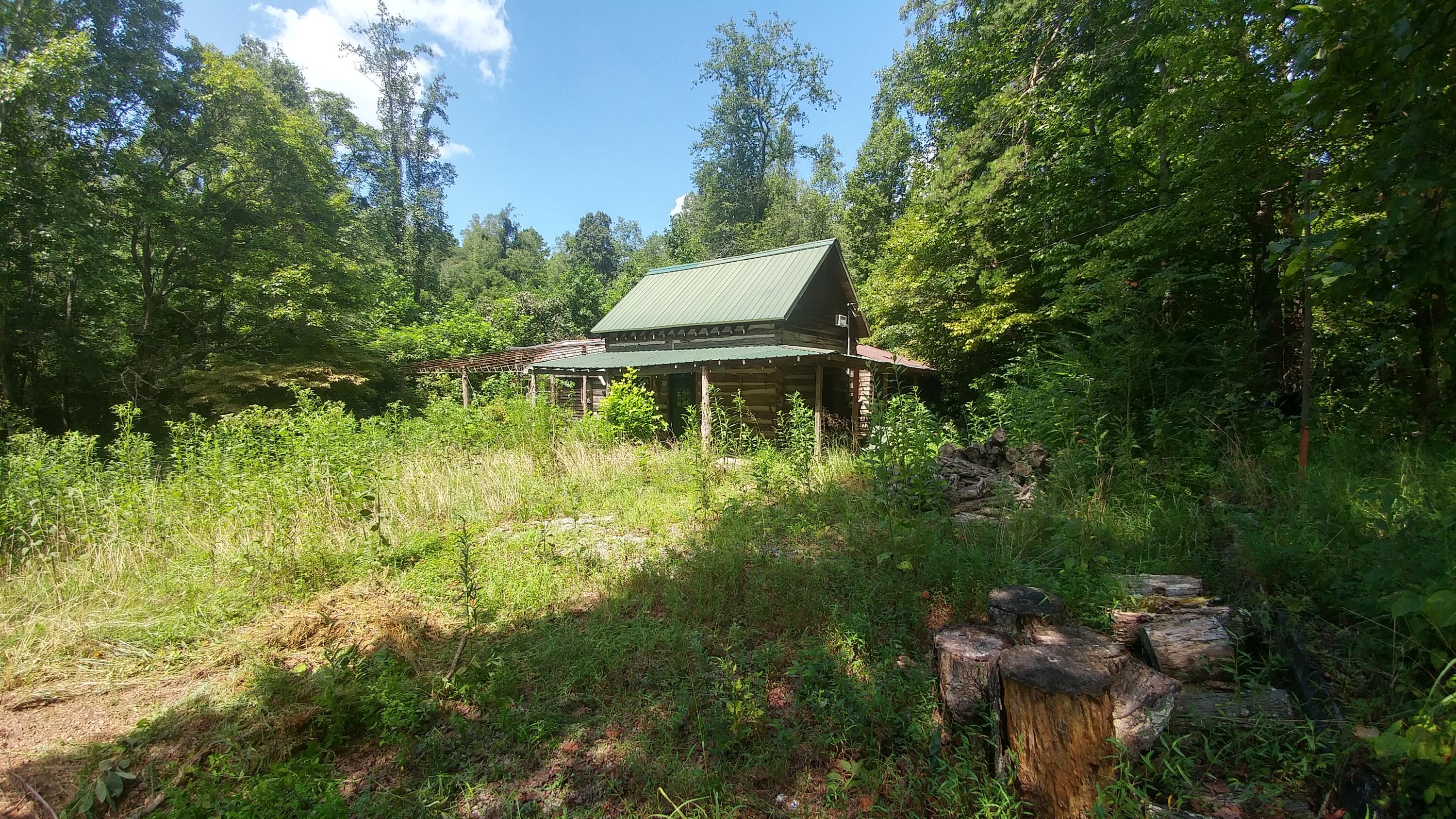Photo 1 of 20 — 325 Cumberland View Drive, Clinton, TN 37717