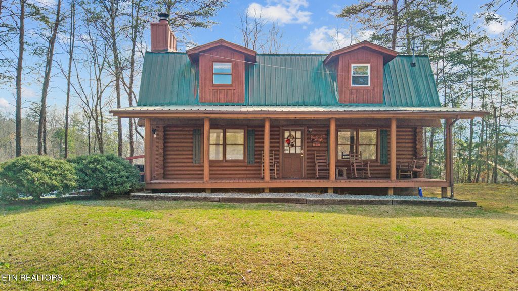 Photo of 1736 Walker Tr, Sevierville, TN 37876 (MLS # 1334802)