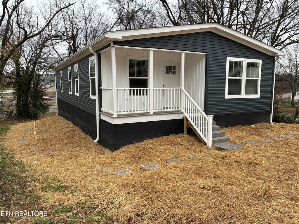 Photo of 3114 Browning Ave, Knoxville, TN 37921 (MLS # 1323693)