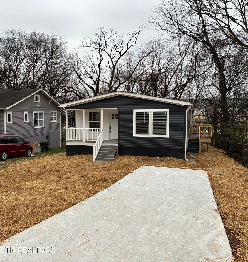 Photo of 3114 Browning Ave, Knoxville, TN 37921 (MLS # 1323693)