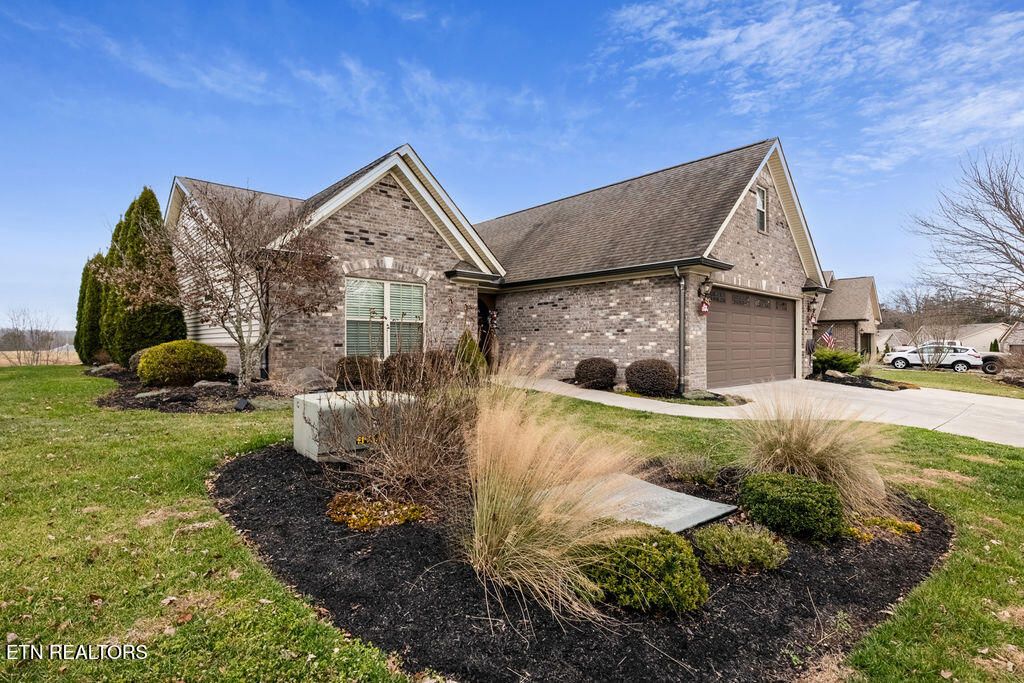 Photo of 2241 Boulder Crest Lane, Sevierville, TN 37876 (MLS # 1325543)