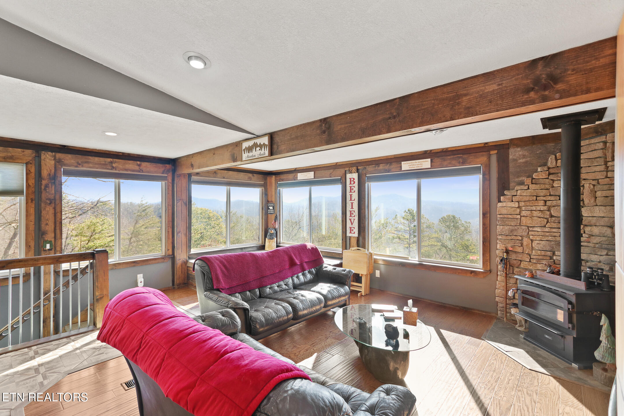 3307 Chinquapin Drive