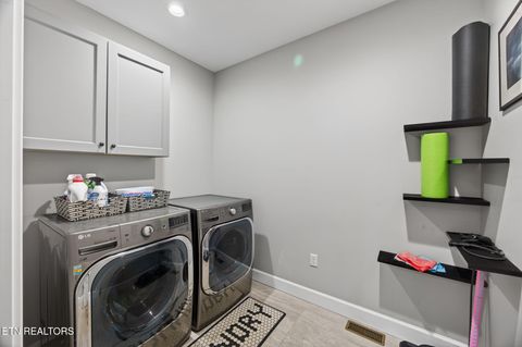 Tiny photo for 323 Riverview Drive, Crossville, TN 38555 (MLS # 1323794)