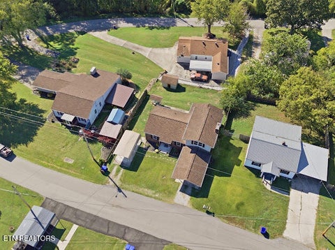Tiny photo for 214 Long Drive, Harriman, TN 37748 (MLS # 1358319)
